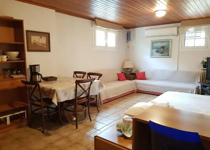 Beautiful Studio At Glyfada