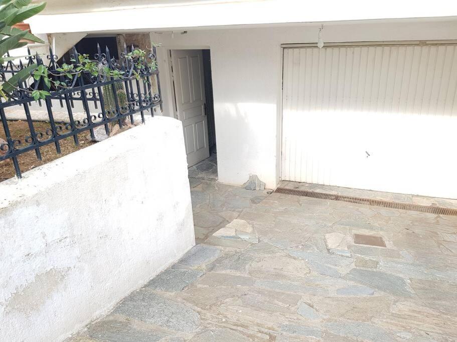 Apartment Beautiful At Glyfada *