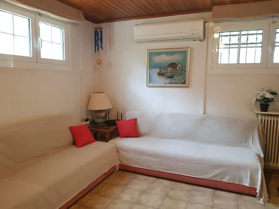Apartment Beautiful At Glyfada